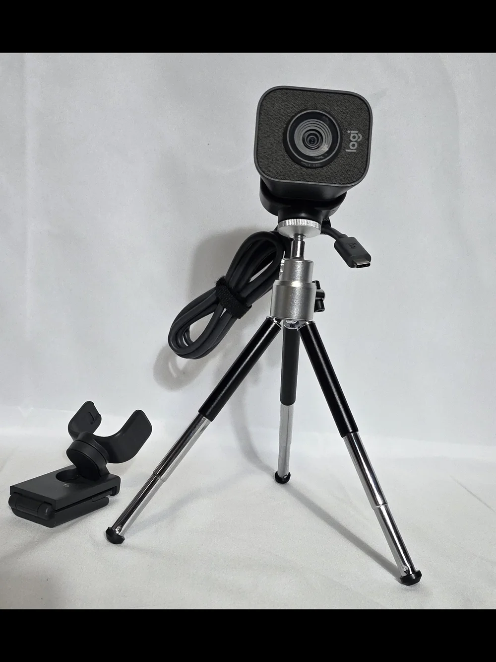 Logitech 2022 StreamCam 1080P HD 60fps Streaming Webcam with Small Tripod